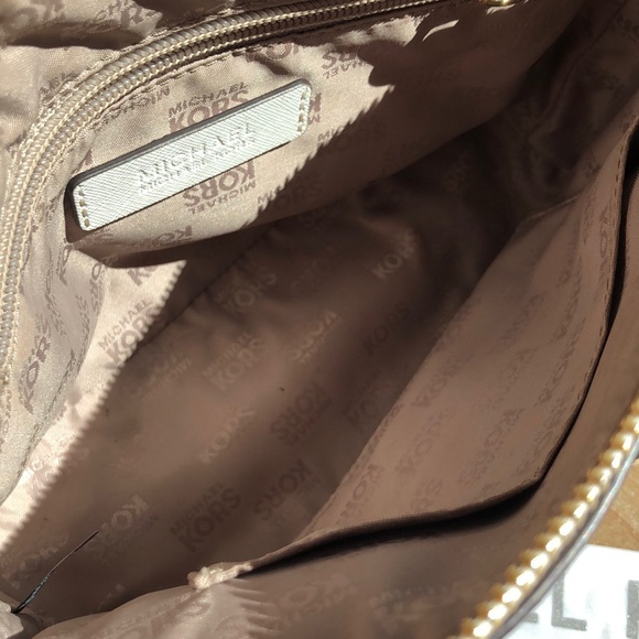 MK bag - Picture 2 of 2